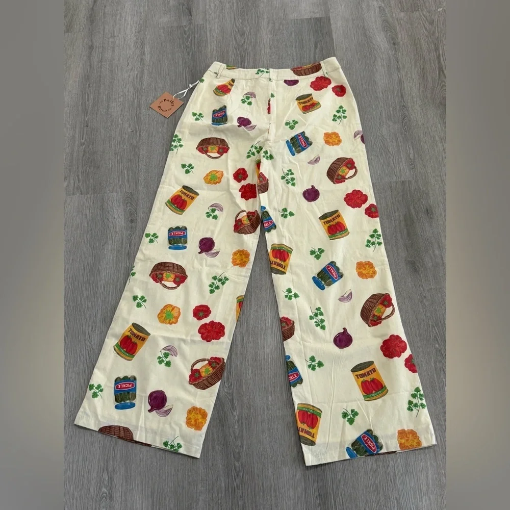 Bailey Roses Gah Italian print Summer tomatoes Pants Size M Urban Outfitters 🥖 - Picture 11 of 13